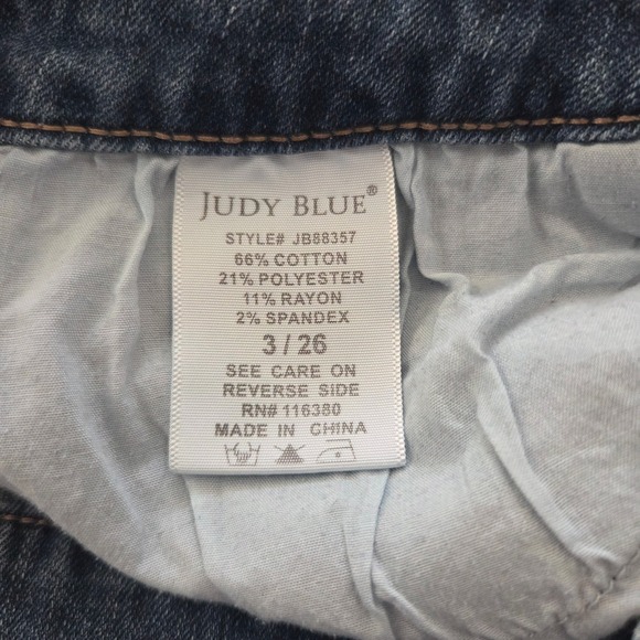 Judy Blue Boyfriend Fit Jeans Womens Size 3/26 Distressed Medium Wash Denim - Picture 7 of 8